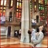 Guilhermina Guinle esteve na Europa com a filha, Minna. Entre as fotos postadas no seu Instagram, compartilhou uma dentro da Sagrada Família, em Barcelona, na Espanha, com a menina no colo