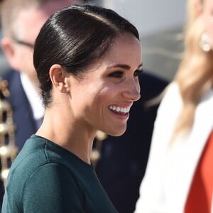 Meghan Markle foi recepcionada na Irlanda com o marido, Príncipe Harry