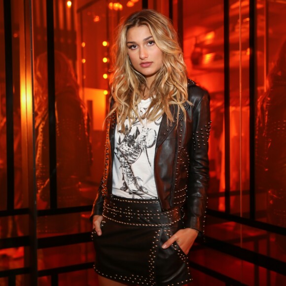 Xuxa Meneghel adianta que a filha, Sasha, vai aparecer em clipe de banda espanhola