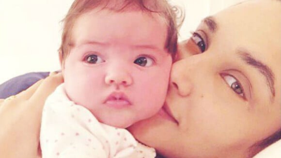 Débora Nascimento conta cuidado ao sair sem a filha, Bella: 'Leite na geladeira'