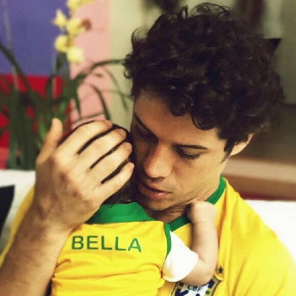 Débora Nascimento e José Loreto são pais da pequena Bella, de 2 meses