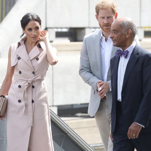 Meghan Markle e príncipe Harry na abertura da exposição em homenagem a Nelson Mandela, em Londres, nesta terça-feira, 17 de julho de 2018