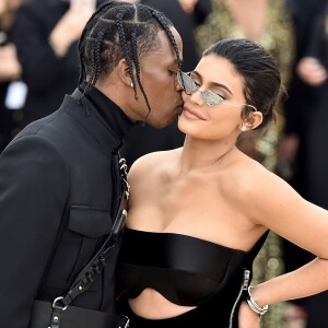 Em entrevista à 'GQ', Kylie Jenner revelou o maior motivo de suas brigas com o namorado, Travis Scott