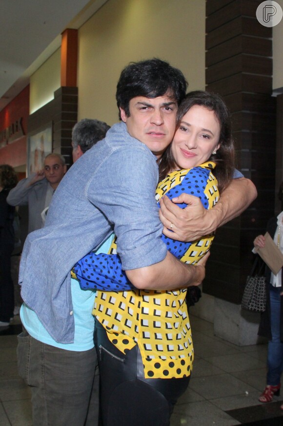 Mateus Solano e a mulher, Paula Braun, prestigiam a pré-estreia do filme 'O Menino e o Espelho', no Rio de Janeiro (27 de julho de 2014)