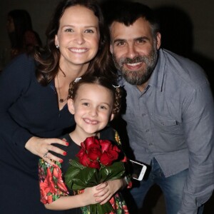 Luisa, filha de Fernanda Rodrigues e Raoni Carneiro, fez a estreia como atriz no musical 'A Noviça Rebelde'