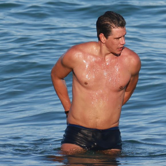 Marcio Garcia revelou que come fast food escondido da mulher