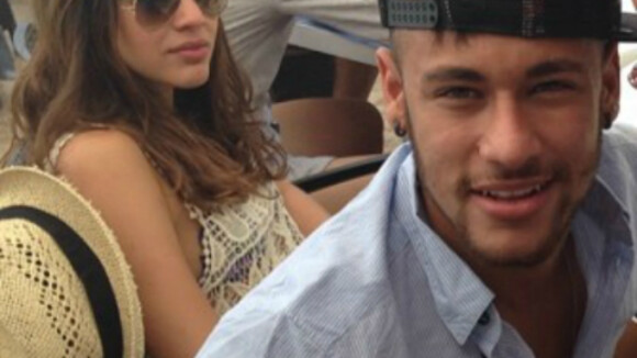 Assessoria de Bruna Marquezine nega fim de namoro com Neymar: 'Tudo normal'