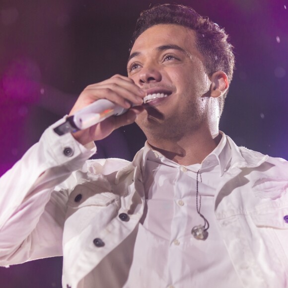 Wesley Safadão explicou a briga com um fã no show de Ituiutaba, em Minas Gerais, neste domingo, 29 de julho de 2018