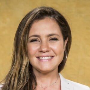 Laureta (Adriana Esteves) rebate fala de Luzia (Giovanna Antonelli) nos próximos capítulos da novela 'Segundo Sol': 'Você tem é sorte, mas uma hora a sorte acaba'