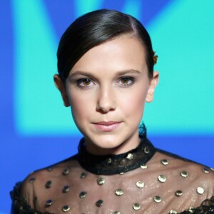 Millie Bobby Brown explicou que segue amiga do ex-namorado: 'Ambos estamos felizes e permanecemos amigos'