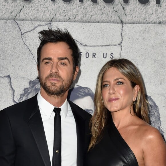 'Ninguém sabe o que está acontecendo a portas fechadas. Ninguém considera o quão sensível isso pode ser para o meu parceiro e para mim', afirmou Jennifer Aniston