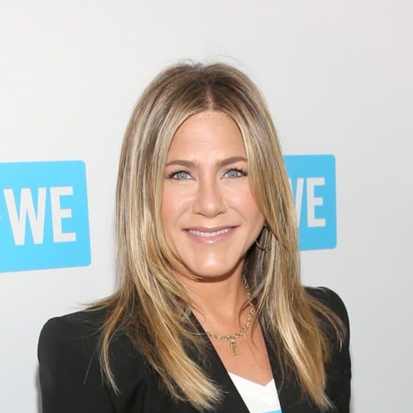 Jennifer Aniston conta como lida com situações de assédio: 'Teve alguns desleixos de outros atores e eu lidei com isso indo embora'