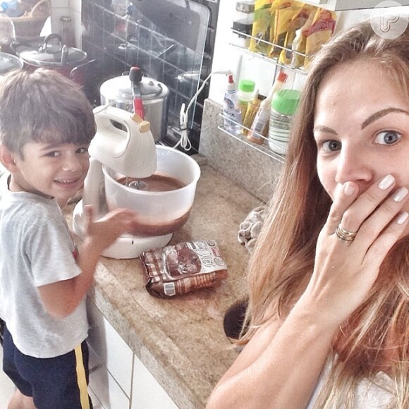 Lettycia Maestri mora com o filho no Espírito Santo