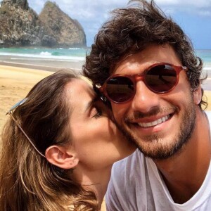 Deborah Secco e Hugo Moura querem aumentar a família, mas o ator quer adotar uma criança