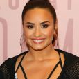Os amigos de Demi Lovato estão preocupados em afastá-la de pessoas tóxicas após a overdose