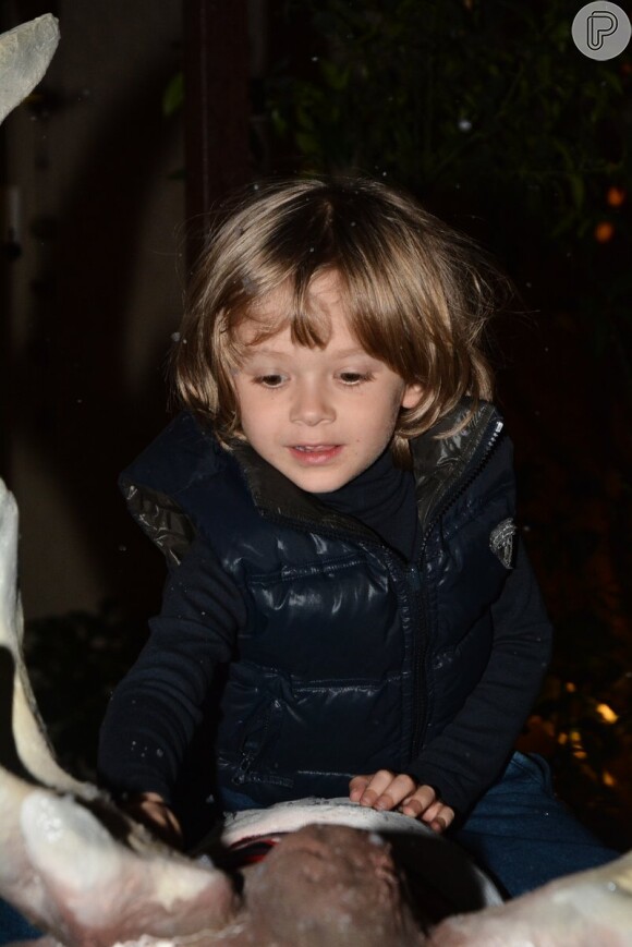 Vittorio Galisteu, filho de Adriane Galisteu, foi à festa de aniversário de Gabriel, filho de Astrid Fontenelle, nesta sexta-feira, 01 de agosto de 2014