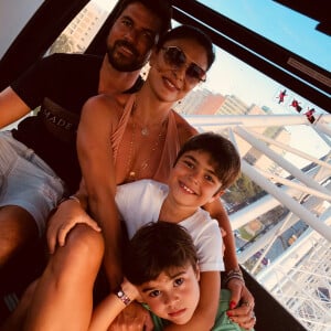 Pedro e Antônio, filhos de Juliana Paes, são frutos do casamento com Carlos Eduardo Baptista