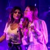 Marina Ruy Barbosa cantou em show de Paula Fernandes na casa de espetáculos Vivo Rio na noite desta sexta-feira, 17 de agosto de 2018
