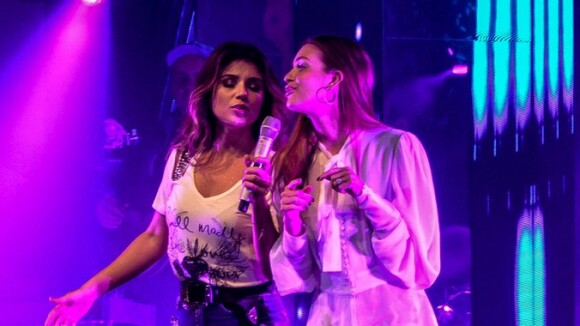 Marina Ruy Barbosa canta em show de Paula Fernandes: 'Medo do microfone'. Vídeo!
