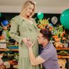 Wesley Safadão é casado com Thyane Dantas, que está na reta final da gravidez