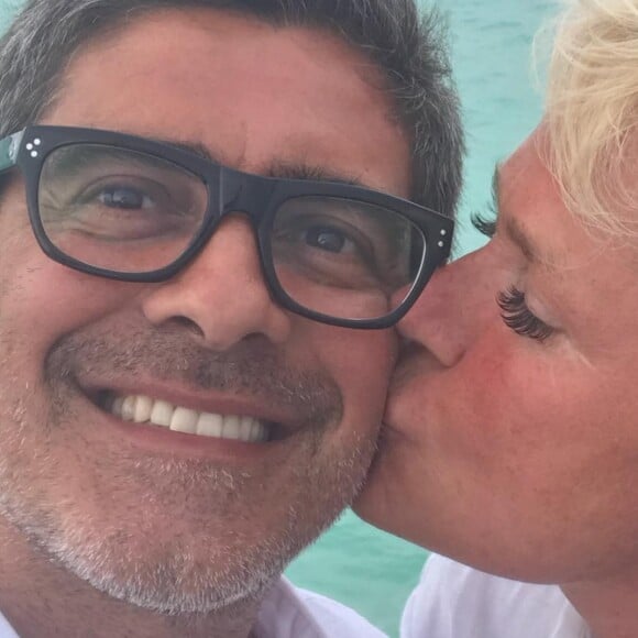 Xuxa Meneghel curtiu lua de mel com Junno Andrade nas Ilhas Maldivas