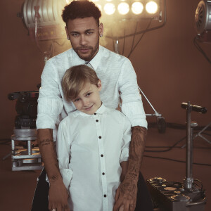 Davi Lucca, com quem Neymar estrelou uma campanha de Dia dos Pais para a C&A, completou 7 anos