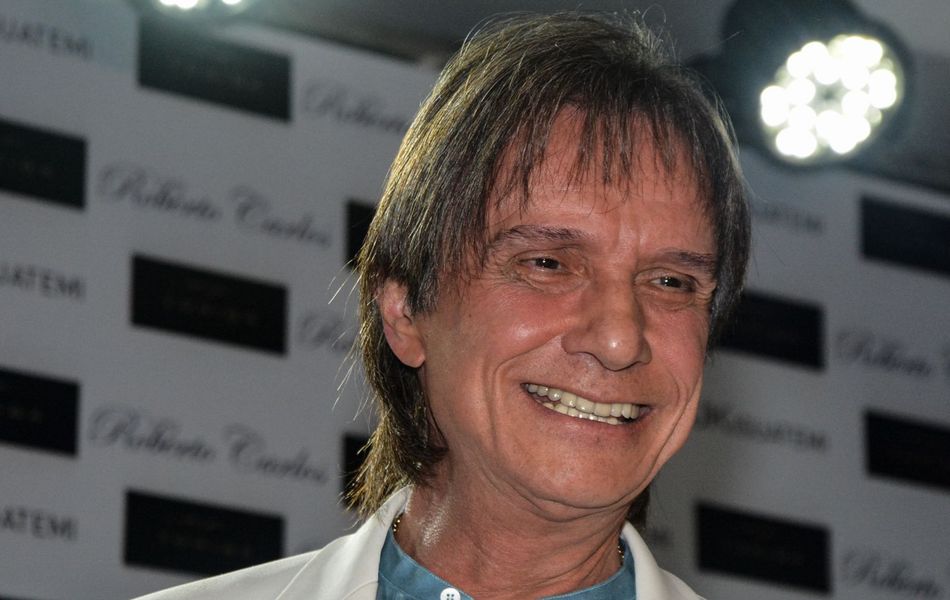 Filhos de Roberto Carlos homenageiam cantor