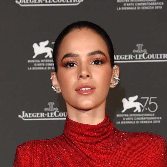 Bruna Marquezine escolheu um vestido Alexandre Vauthier da coleção primavera 2018