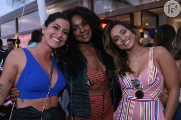 Maria Joana, Cris Vianna e Thaissa Carvalho curtem juntas a festa de aniversário de 36 anos do ator Rafael Zulu, realizada no Beach Club, na Barra da Tijuca, zona oeste do Rio de Janeiro, neste domingo, 9 de setembro de 2018