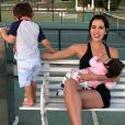 Adriana Sant'Anna não expõe os rostos dos filhos, Rodrigo e Linda, nas redes sociais
