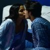 Mayla Araújo trocou beijo com um ator no novo clipe da dupla João Neto e Frederico