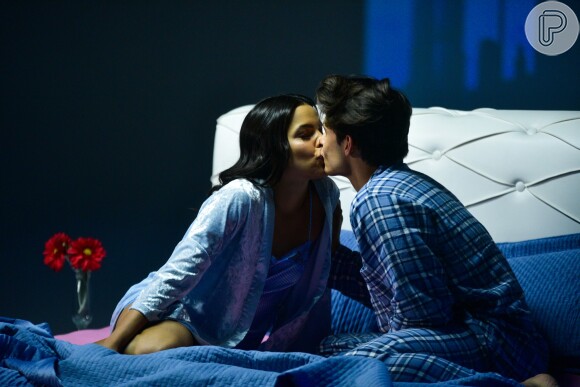Mayla Araújo gravou cena de beijo para o novo clipe da dupla João Neto e Frederico