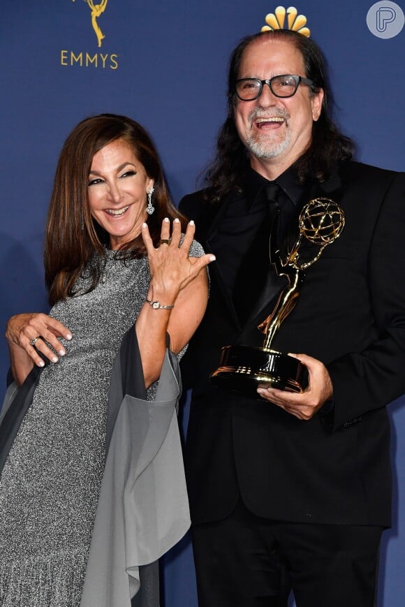 Jan Svendsen exibiu o anel de noivado no Emmy Awards 2018