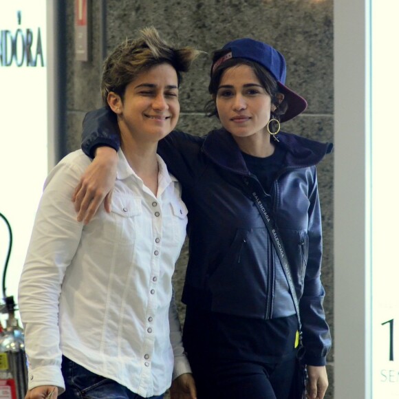 Nanda Costa e Lan Lanh estão juntas há quatro anos e meio