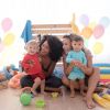 Sheron Menezzes e Maíra Charken posaram com filhos em ensaio fotográfico