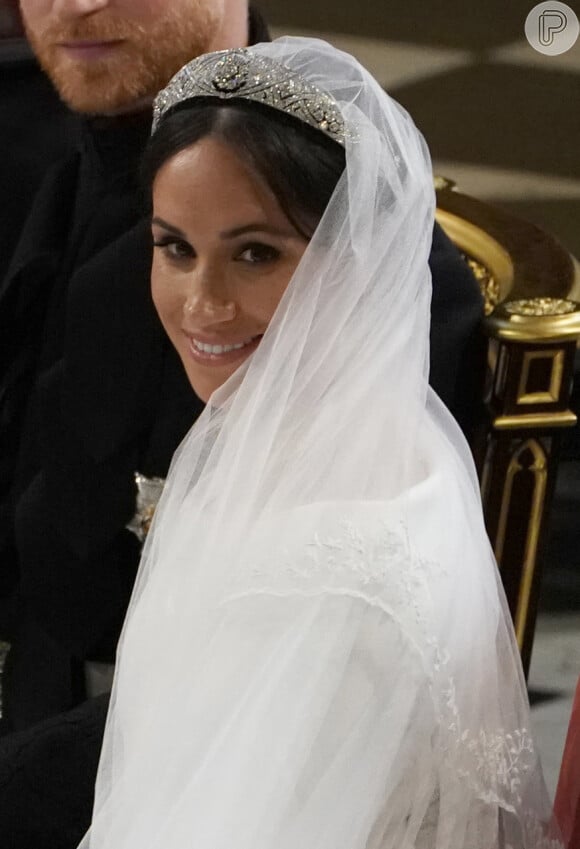 Meghan Markle teve detalhe curioso sobre Príncipe Harry em seu vestido de noiva em depoimento a documentário