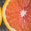 Assim como a tangerina, a laranja é rica em vitamina C e também são frutas excelentes para a aumentar a imunidade