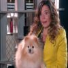 Verônica (Mylla Christie) sofre por ter que se separar da sua cachorrinha vida, na novela "As Aventuras de Poliana"