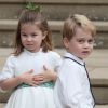 Princesa Charlotte e príncipe George roubam a cena em casamento da princesa Eugenie e Jack Brooksbank, na Capela de São Jorge, no Castelo de Windsor, na Inglaterra, nesta sexta-feira, 12 de outubro de 2018
