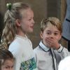 Princesa Charlotte e príncipe George roubam a cena em casamento da princesa Eugenie e Jack Brooksbank, na Capela de São Jorge, no Castelo de Windsor, na Inglaterra, nesta sexta-feira, 12 de outubro de 2018