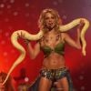 Britney Spears abusou da sensualidade em sua apresentação no VMA de 2001