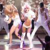 Lady Gaga chocou o público ao 'sangrar' no palco do VMA, em 2009