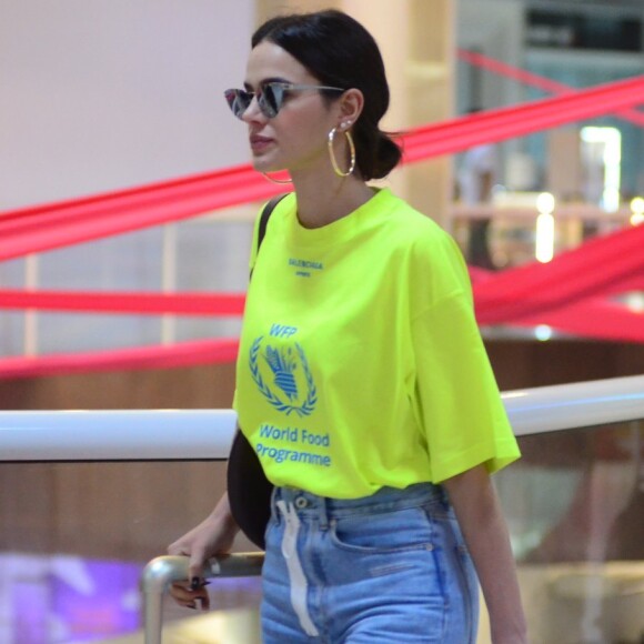 'Eu tomava laxante todo dia por mais de três meses. Junto com tudo isso, eu tive depressão', recordou Bruna Marquezine