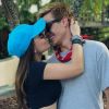 Larissa Manoela e Leo Cidade comemoraram nove meses de namoro durante viagem do casal a Orlando, nos Estados Unidos