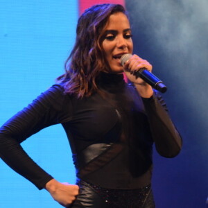 'Tentar mudar quem eu sou', diz Anitta sobre o que atrapalha uma relação