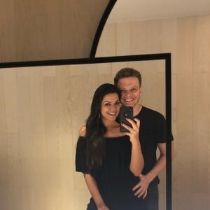 Thais Fersoza comemorou 4 anos de casada com Michel Teló