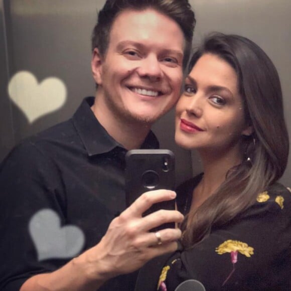 Thais Fersoza e Michel Teló completaram 4 anos de casados