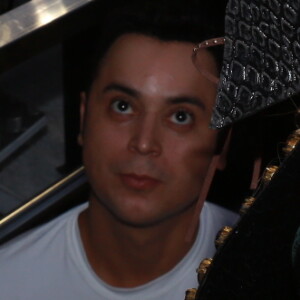 'Claudia Cristina Leite Inacio Pedreira. Mulher, Filha, Mãe, Esposa. Te amamos!! Você merece respeito!', escreveu Márcio Pedreira, marido de Claudia Leitte