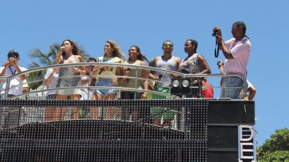 Ivete Sangalo recebe convidados no 'Arrastão' que encerra o Carnaval baiano