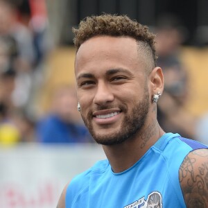 Neymar não assume novos relacionamentos desde a separação de Bruna Marquezine